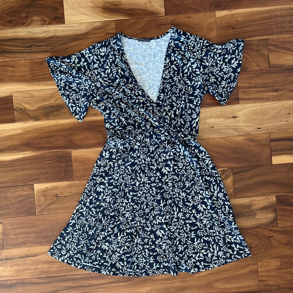 Fensace Navy Leaf Print Dress size XL